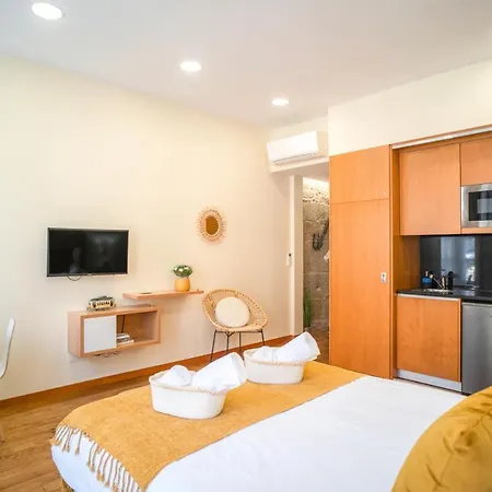Locally Yours Oporto Apartments Exterior photo