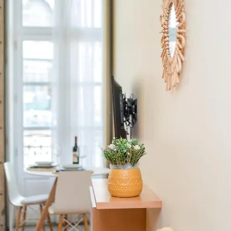 Locally Yours Oporto Apartments Exterior photo