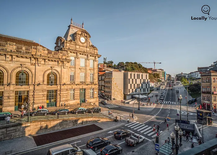 Locally Yours Oporto Apartments